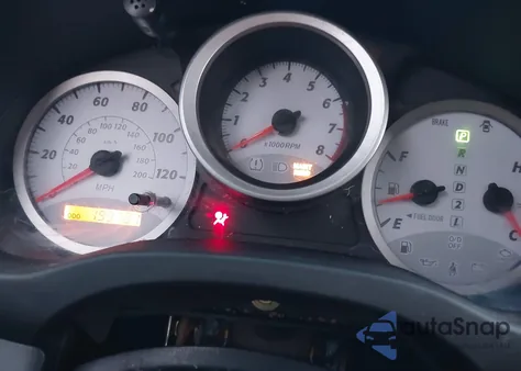 2005 Toyota Rav4 z USA, uszkodzony, nr VIN JTEHD20V856038753